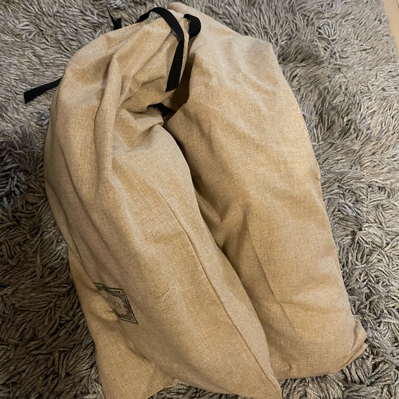 Gucci Basket Sneakers (authentic) - Picture 3 of 9